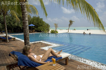 Olhuveli Beach & Spa Resort 26